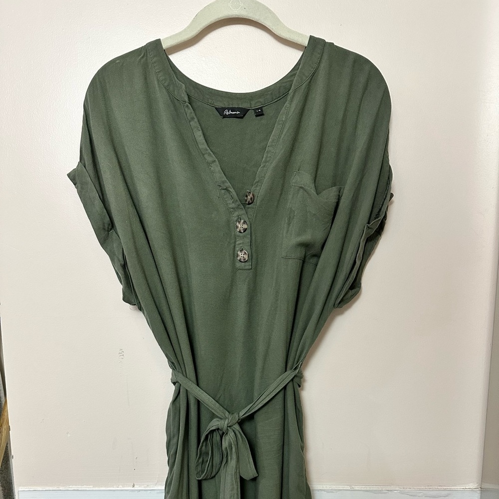 Reitmans Forrest/Olive Green Dress